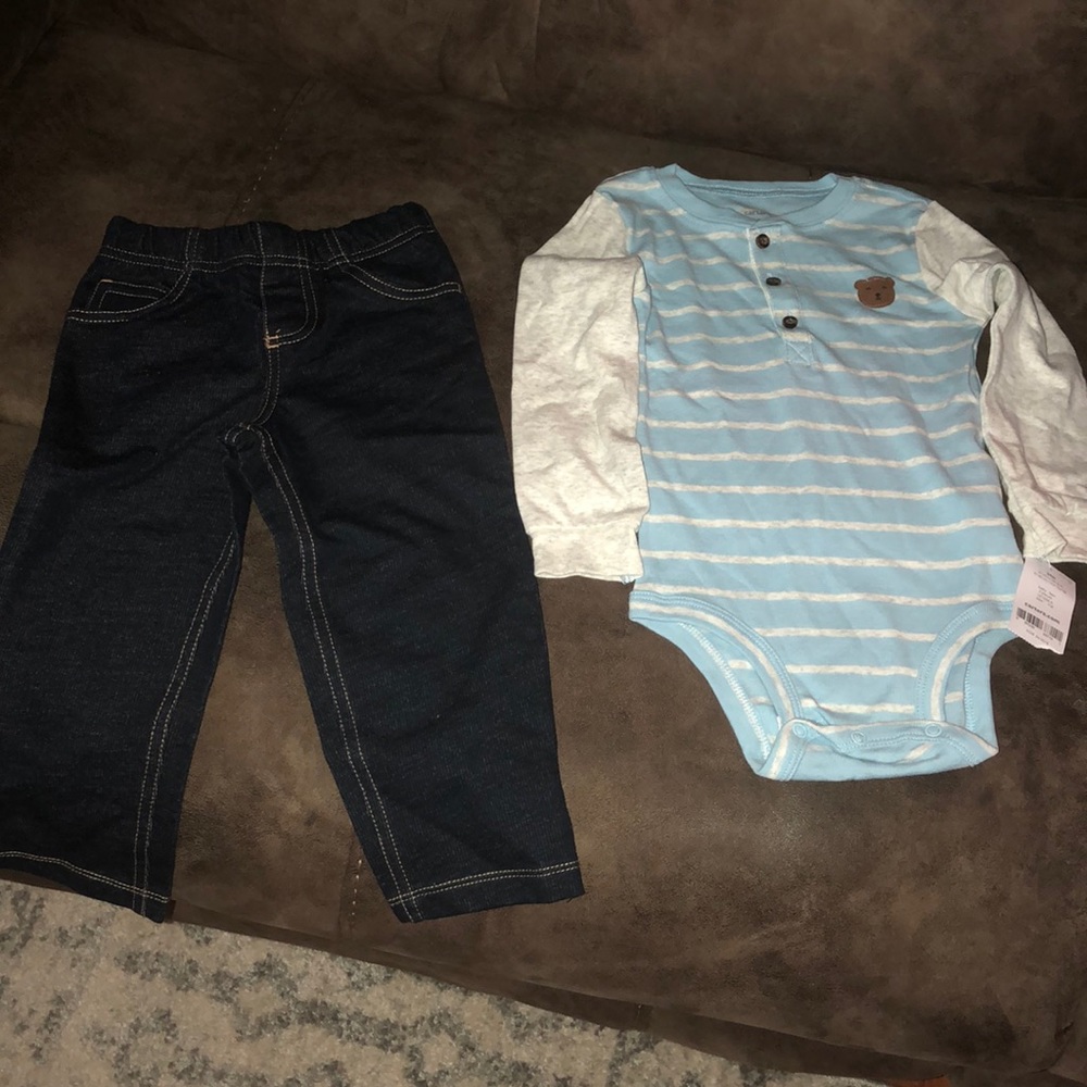 Carter's 2 piece outfit